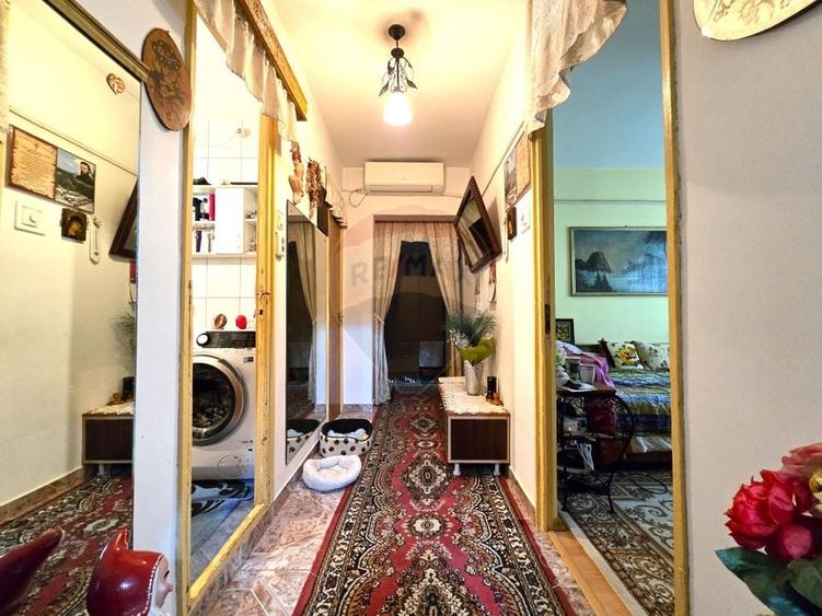 Apartament cu 2 camere decomandat în Teiul Doamnei