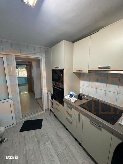Apartament cu 3 camere decomandat în Tomis Nord