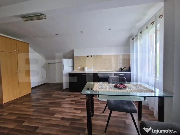 Apartament decomandat cu 2 camere Parcare - 8
