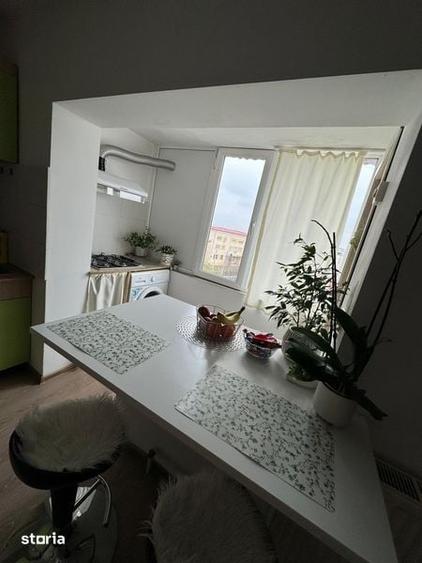 Inchiriez apartament - 3