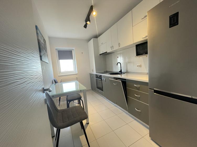 Apartament cu 2 camere decomandat, mobilat în Theodor Pallady