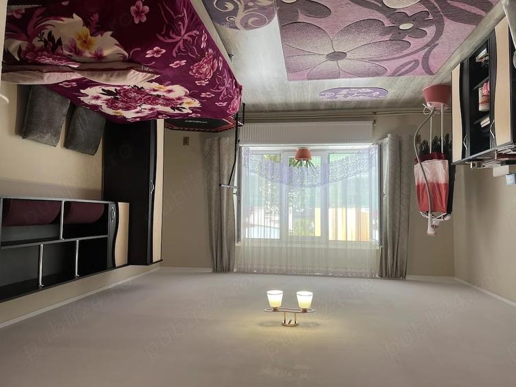 Casă cu 3 camere cu Teren 559 Mp în Central