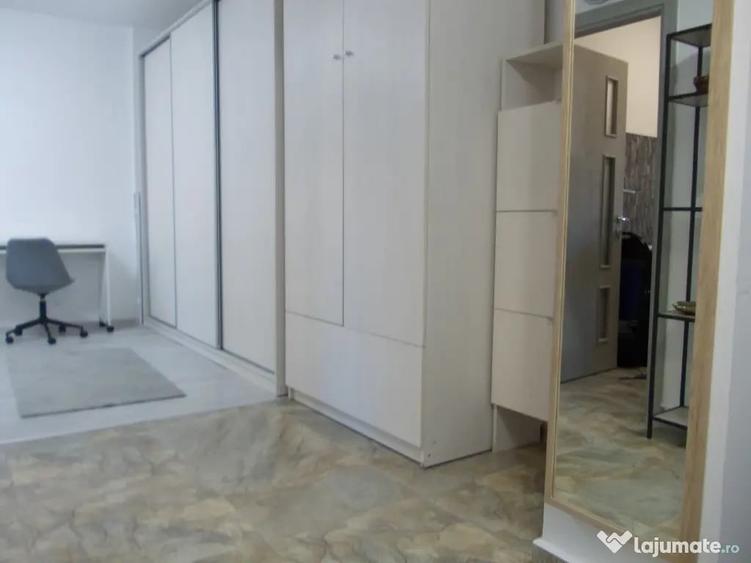 Apartament cu 2 camere decomandat în Chiajna