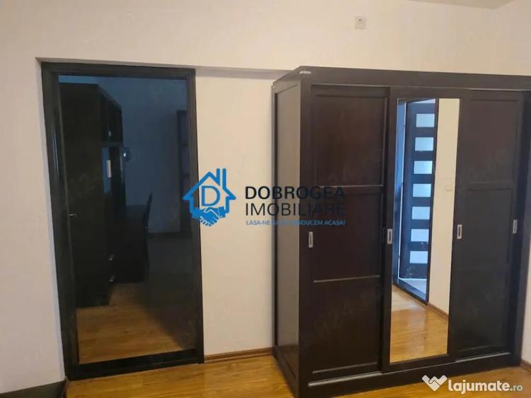 Apartament cu 2 camere decomandat în Păcii