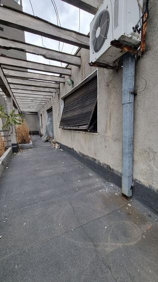 Apartament cu 3 camere semidecomandat în Unirii