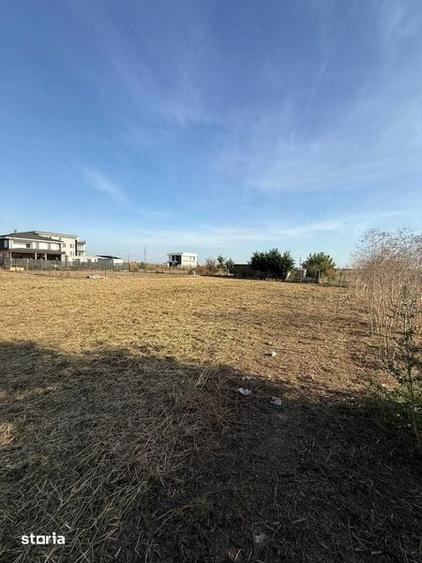 Teren de 465 mp, în Cumpăna
