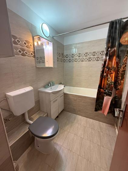 Apartament cu 2 camere decomandat în Scriitorilor