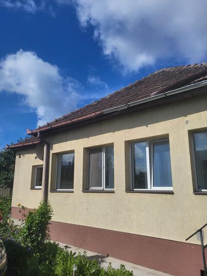 Casă cu 3 camere în Florești
