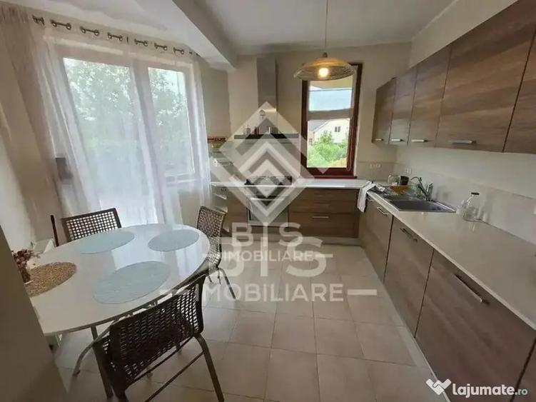 Casă cu 7 camere cu Teren 1200 Mp în Unirea