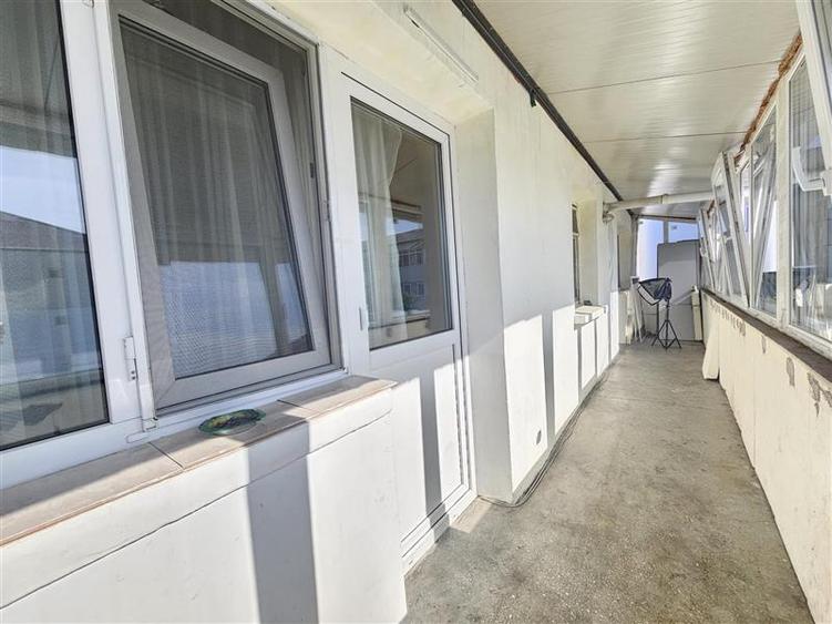 Apartament cu 2 camere decomandat în Orizont