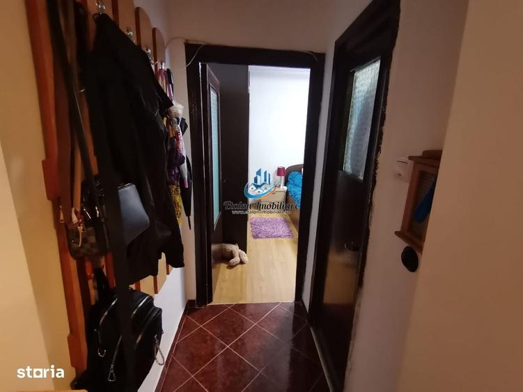 Apartament cu 2 camere decomandat în Sărata