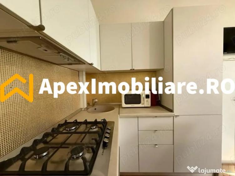 Garsonieră decomandată, mobilată în Universitate