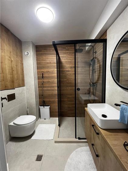 Apartament cu 3 camere în Sud