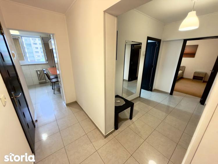 Apartament cu 2 camere decomandat, mobilat în Tei