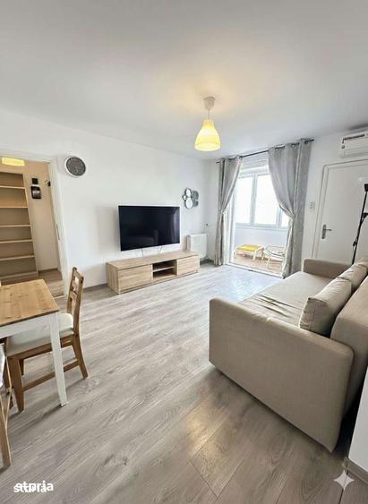 Apartament cu 2 camere, mobilat în Romană