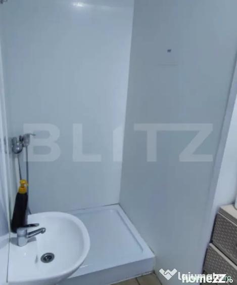 Spațiu comercial, de 200 mp, în Central