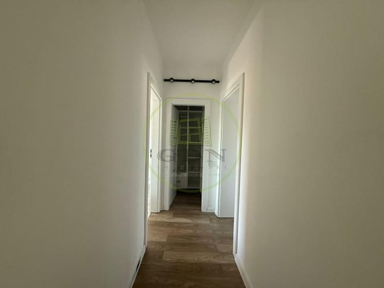 Apartament cu 4 camere decomandat, mobilat în 1 Mai