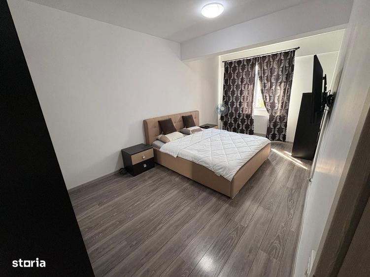 Apartament cu 3 camere în Berceni