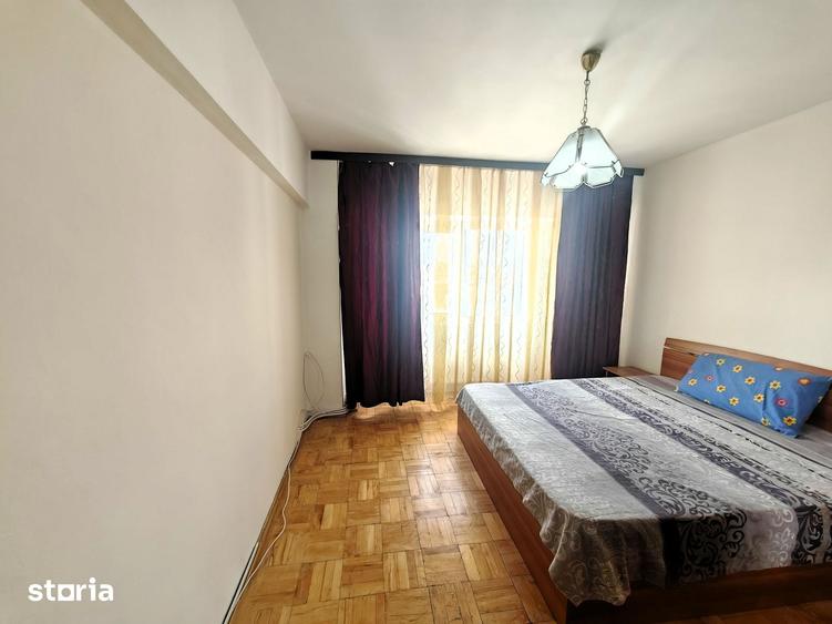 Apartament cu 2 camere decomandat în Banca Națională