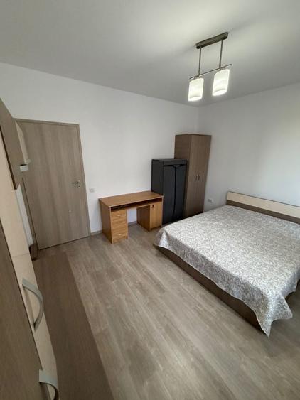 Garsonieră decomandată în Drumul Taberei