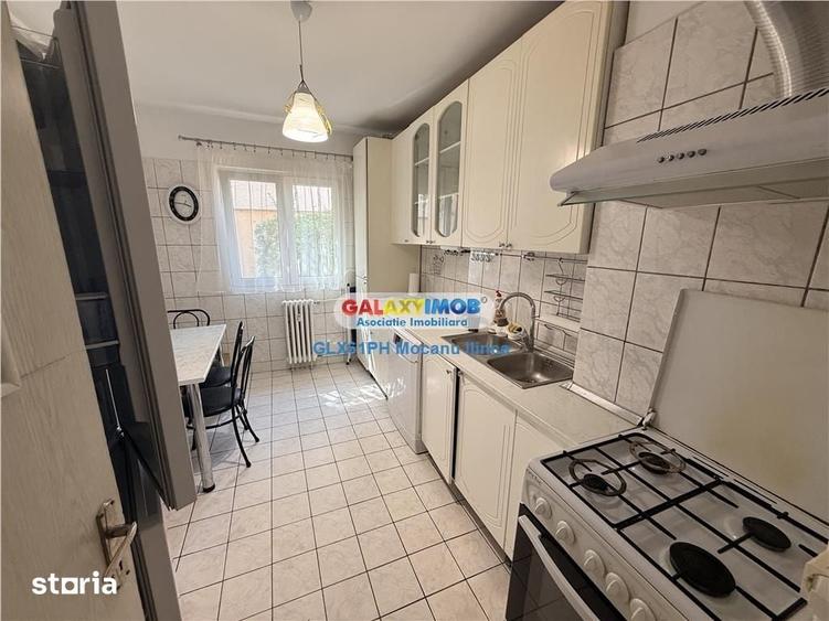 Apartament cu 4 camere decomandat în Cantacuzino