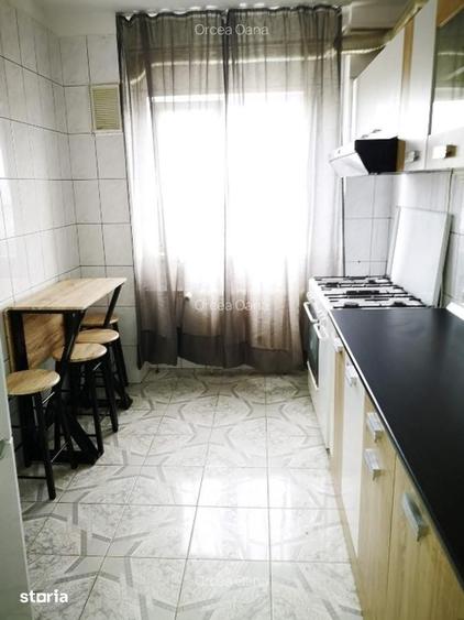 Apartament cu 2 camere decomandat în Vatra Luminoasă