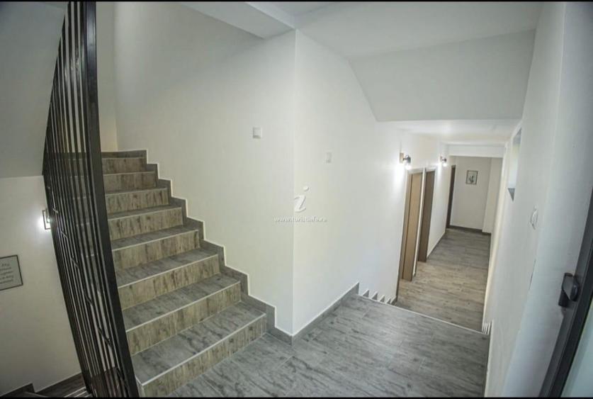 Hotel/Pensiune, de 20 mp, în Eșelnița