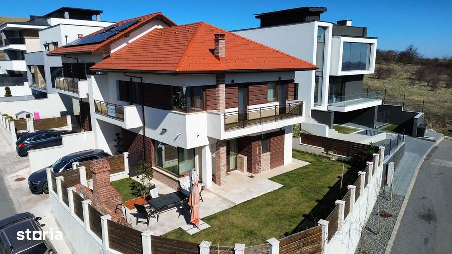 Casa cu 4 camere zona Voronet - 6