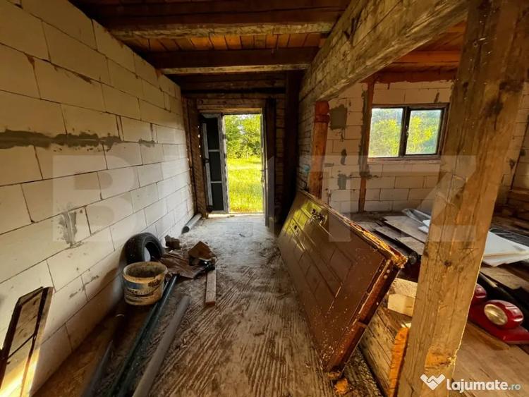 Casă cu 7 camere cu Teren 1700 Mp în Beclean