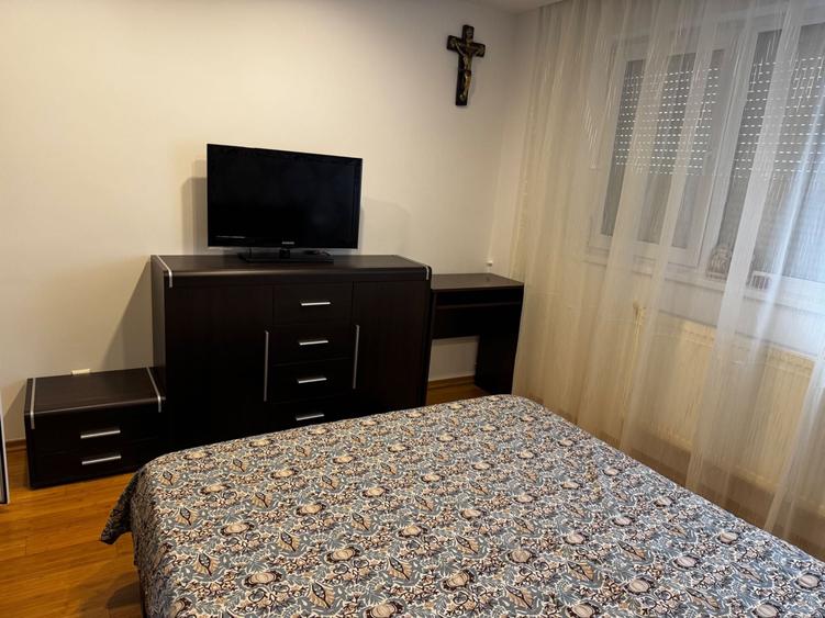 Apartament cu 2 camere semidecomandat în Calea Galați