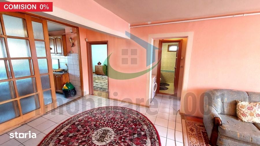 Apartament cu 4 camere decomandat în Gării