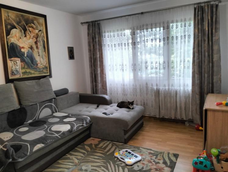 Apartament 2 camere Podu Ros sensul giratoriu - 1