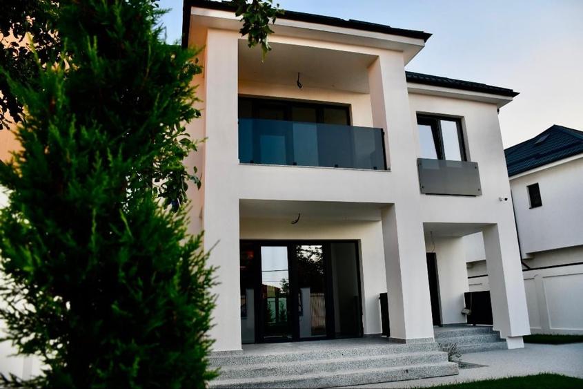 Casă individuală cu 5 camere cu Canalizare în Pipera