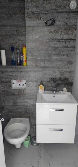 Apartament cu 4 camere decomandat, mobilat în Giulești