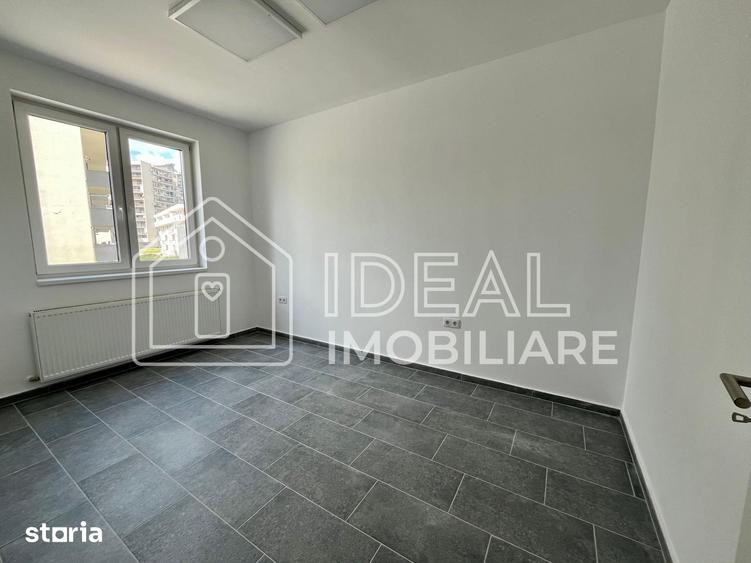 Spațiu comercial, de 68.5 mp, în Șelimbăr