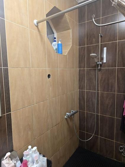 Casă cu 3 camere cu Teren 280 Mp în Central