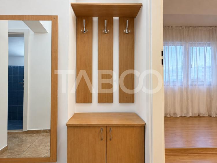 Apartament cu 2 camere decomandat, mobilat în Aurel Vlaicu