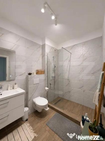 Apartament cu 2 camere semidecomandat în Între Lacuri