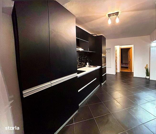 Apartament cu 3 camere decomandat în Găvana