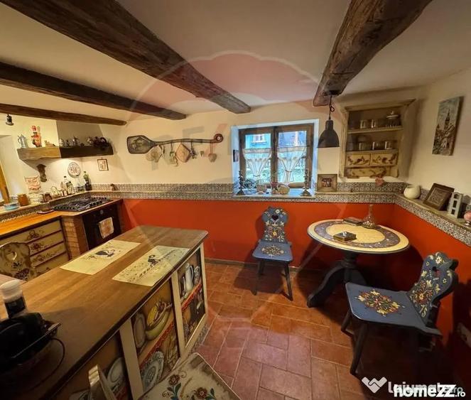 Casă cu 3 camere cu Teren 360 Mp în Cisnădioara