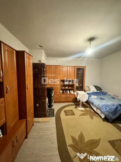 Casă cu 2 camere cu Canalizare în Uroi