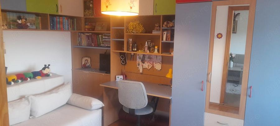 Apartament cu 2 camere nedecomandat în Central