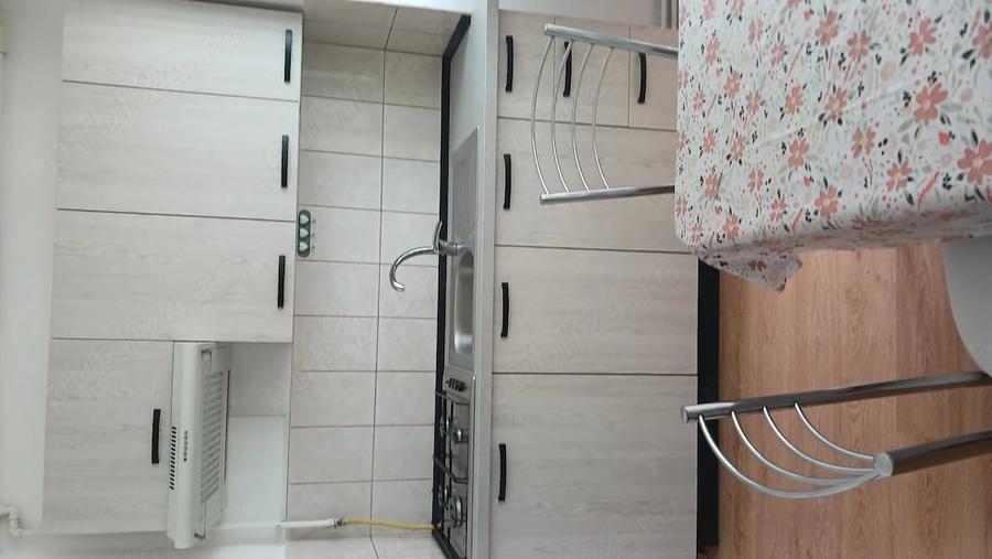 Apartament cu 2 camere decomandat în Traian