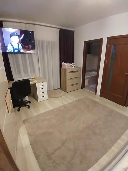 Casă cu Teren 160 Mp în Central