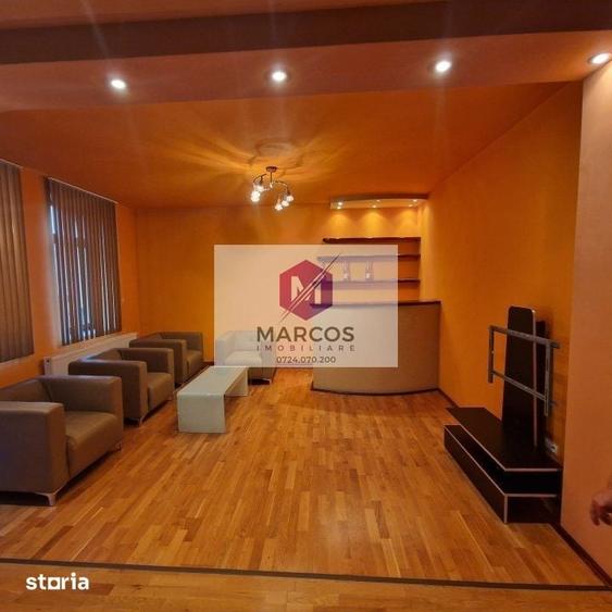 Apartament cu 7 camere în Muncitoresc