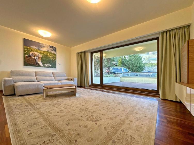 Apartament cu 2 camere decomandat, mobilat în Drumul Poienii