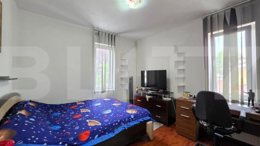 Apartament cu 2 camere semidecomandat, mobilat în Soarelui