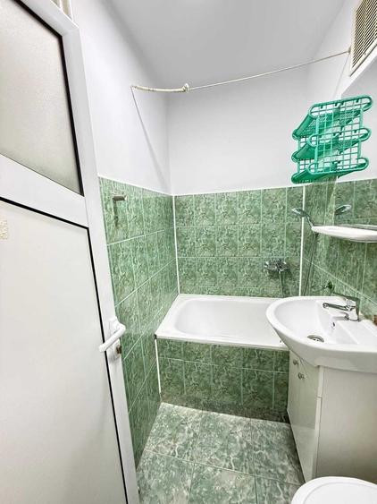 Garsonieră semidecomandată în Drumul Carului