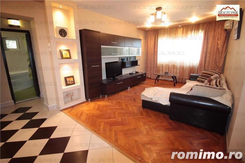 Apartament cu 3 camere semidecomandat în Ultracentral