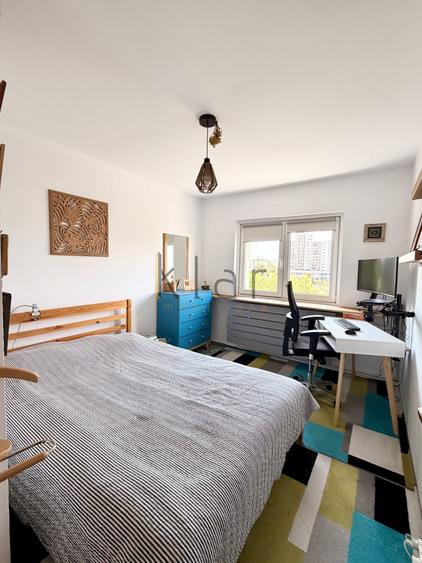 Apartament cu 3 camere decomandat, mobilat în Zorilor